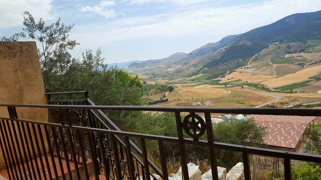 Villa Borgo Saraceno Sambuca di Sicilia Exterior foto